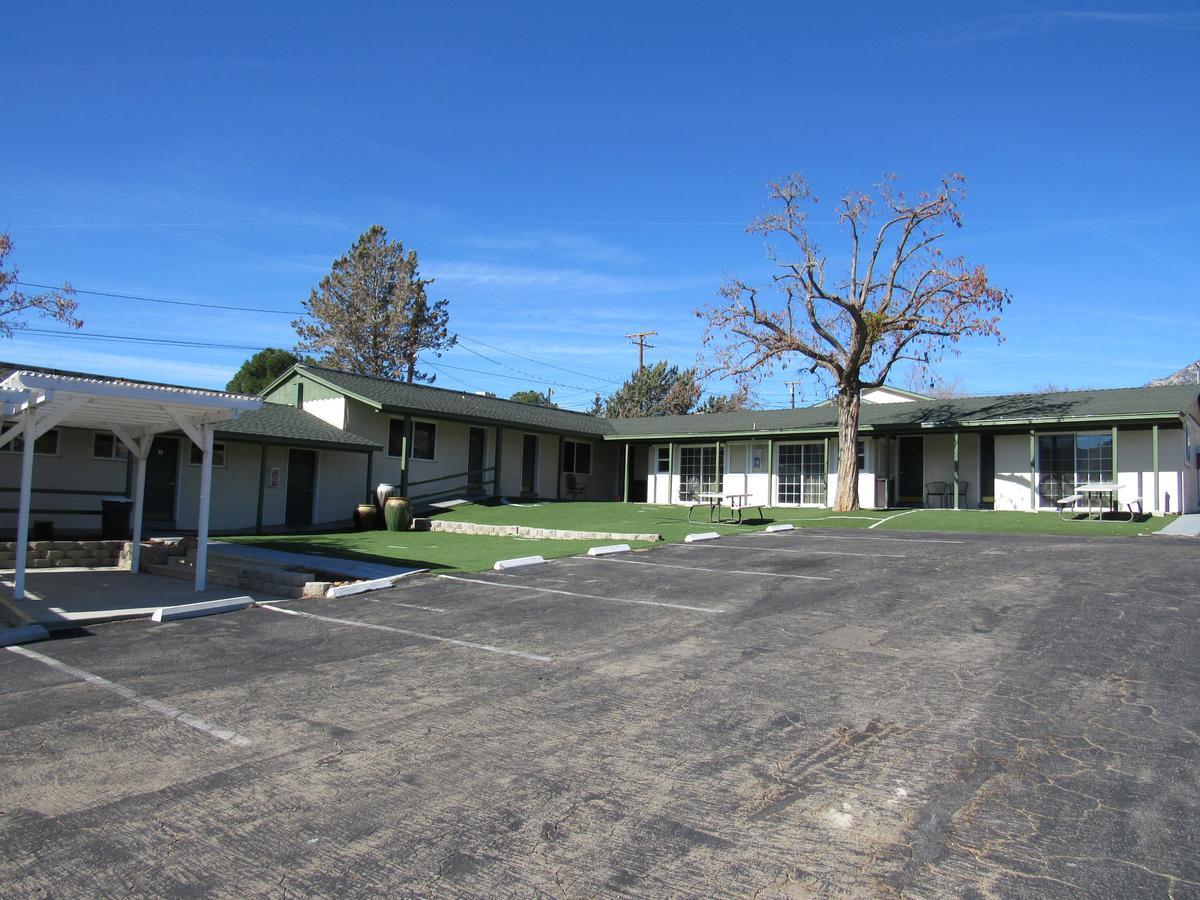 Lakeshore Lodge Wofford Heights Exterior photo